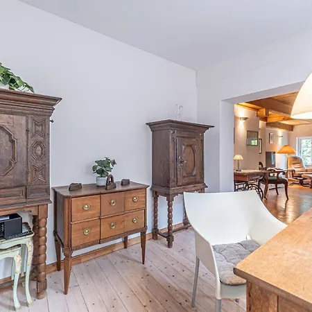 Holiday home Fewo1846 - Altes Steuermannhaus - Uriges Reihenhaus Mit 2 Schlafzimmern In Der Altstadt